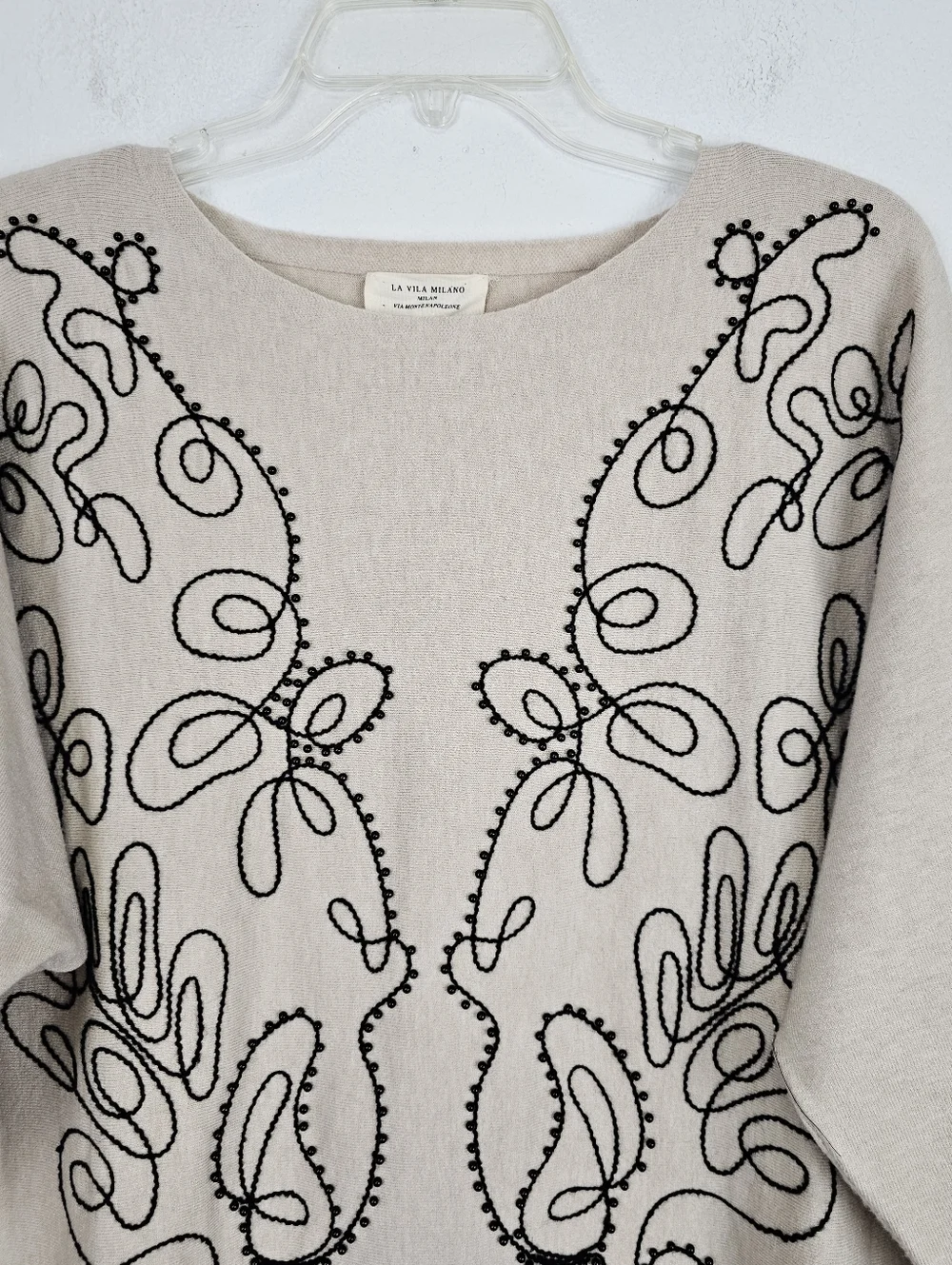 LA VILA MILANO Beige Beaded Embroidered Knit Sweater Sz L Coastal Quiet Luxury - Picture 3 of 10